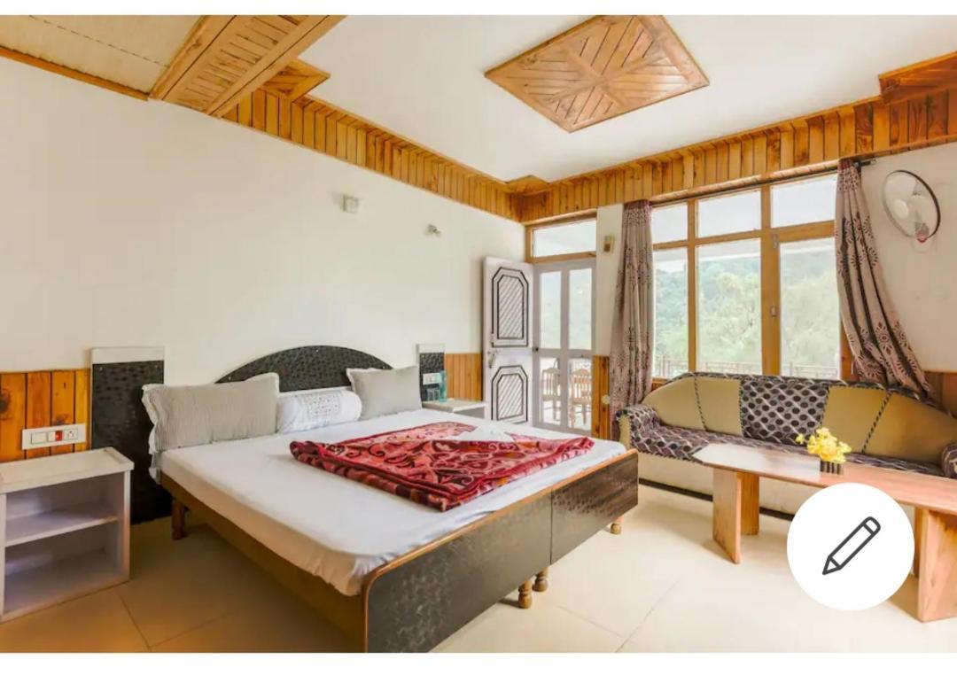 Tirthan Crest Homestay Banjār Exteriér fotografie